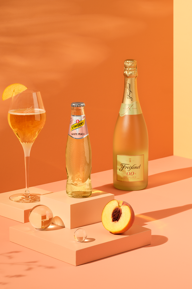 White Peach Drinks Schweppes Deutschland